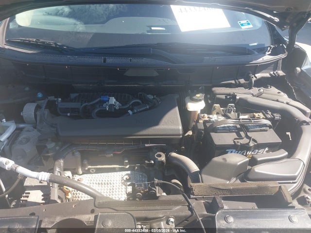 5N1AT2MV8JC820898 Nissan ROGUE SV