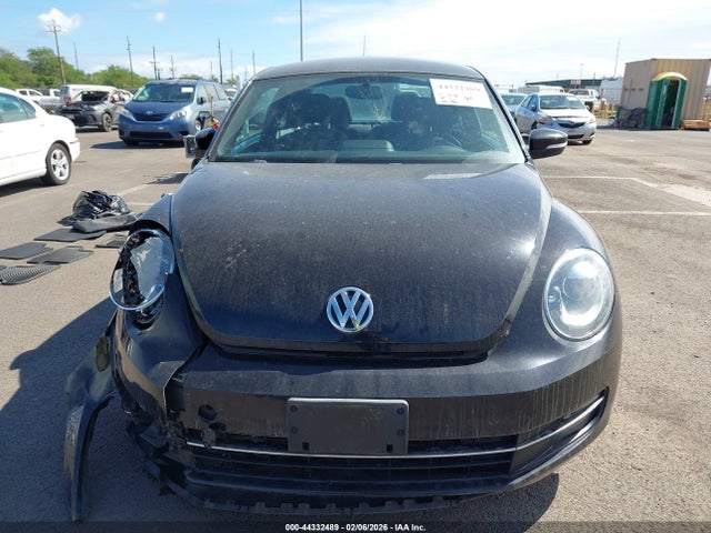 Продаж на аукціоні авто 2012 Volkswagen Beetle 2.0t, vin: 3VWV67AT0CM652671, номер лоту: 44332489