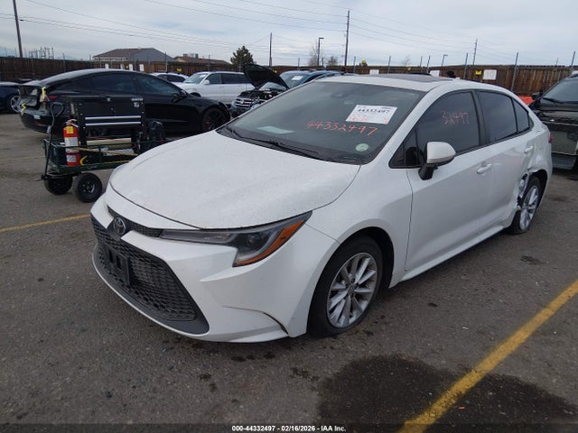 2021 TOYOTA COROLLA 5YFHPMAEXMP228339 Photo 1