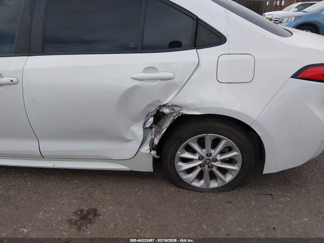 2021 TOYOTA COROLLA 5YFHPMAEXMP228339 Photo 5