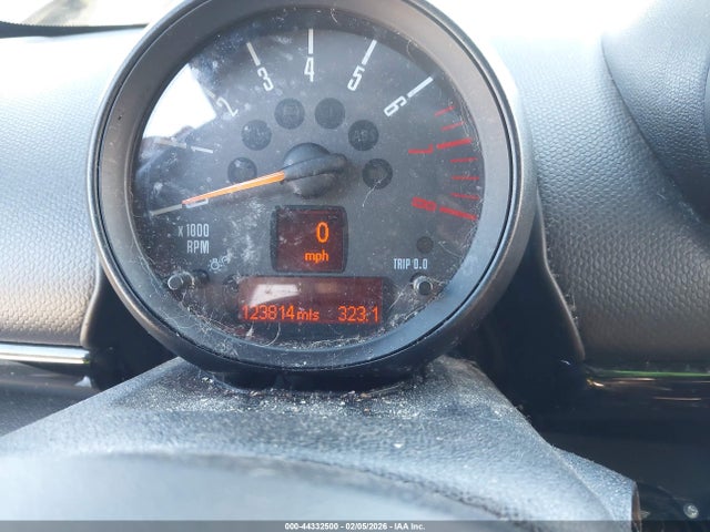 2016 MINI COUNTRYMAN WMWZC5C51GWT38885 Photo 6