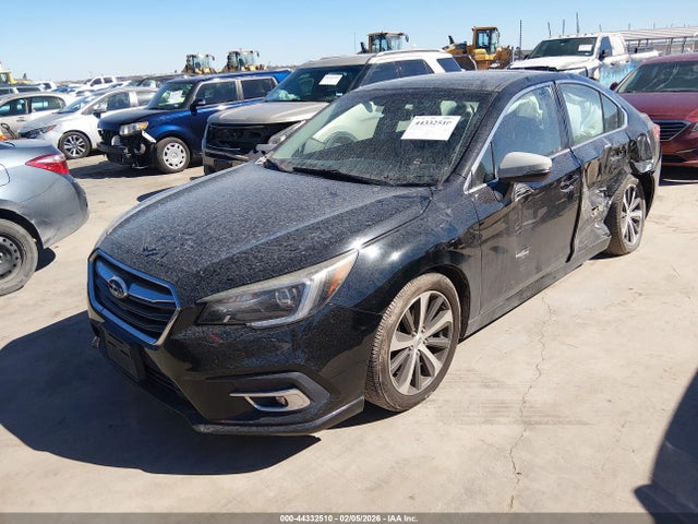2018 SUBARU LEGACY 4S3BNAN62J3032249 Photo 1