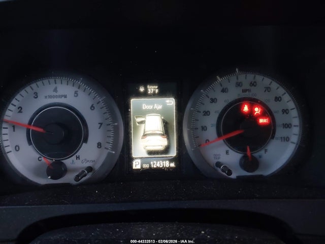5TDXK3DC1GS754823 Toyota Sienna