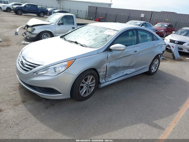 5NPEB4AC0EH861625 Hyundai SONATA GLS