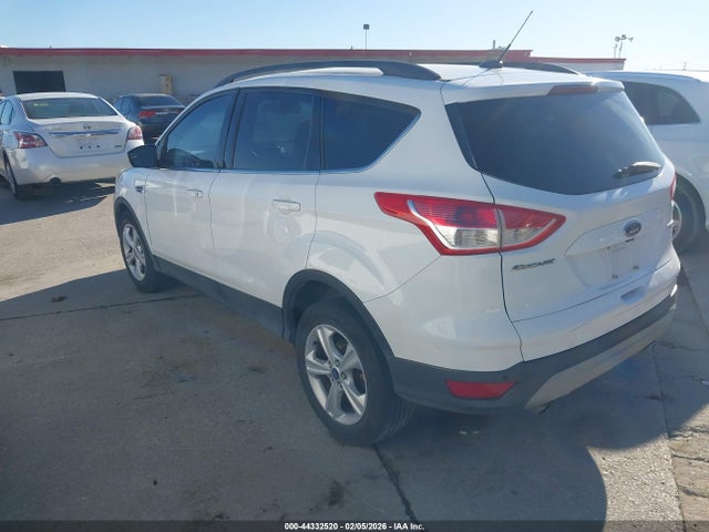 1FMCU0GX6EUA92439 Ford ESCAPE SE
