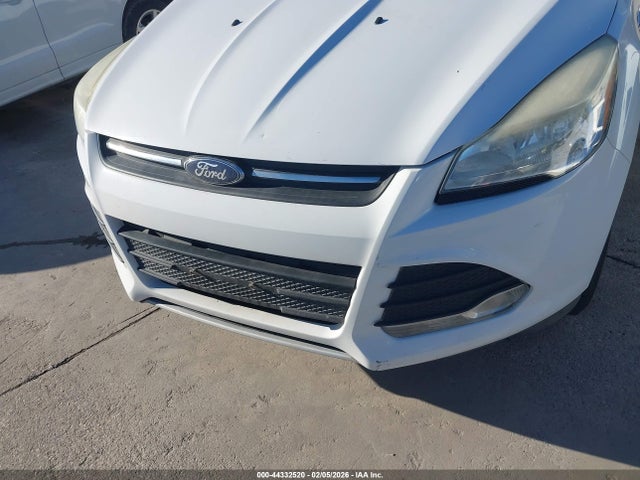1FMCU0GX6EUA92439 Ford ESCAPE SE