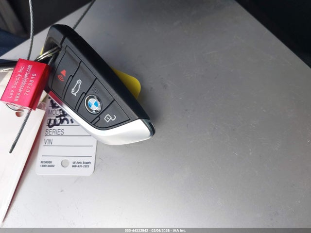 44332542 :رقم المزاد ، WBY43AW01PFP36442 vin ، 2023 Bmw I4 Edrive35 مزاد بيع