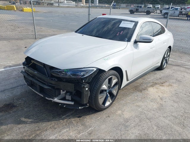 44332542 :رقم المزاد ، WBY43AW01PFP36442 vin ، 2023 Bmw I4 Edrive35 مزاد بيع