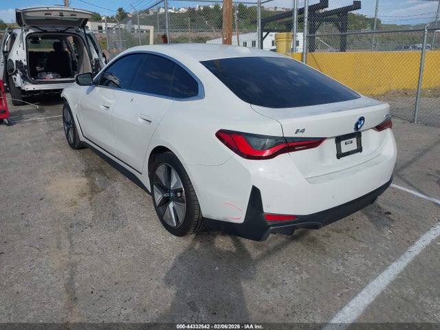 44332542 :رقم المزاد ، WBY43AW01PFP36442 vin ، 2023 Bmw I4 Edrive35 مزاد بيع