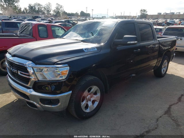 1C6RREFT1MN750020 RAM 1500 Big Horn 4x2 5&#039;7 Box