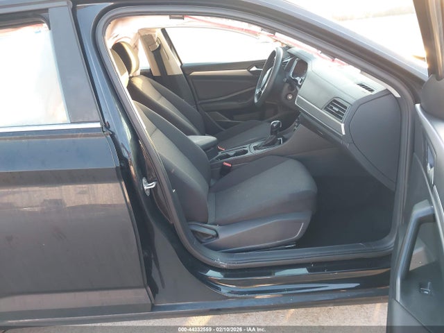44332559 :رقم المزاد ، 3VWC57BU3MM082510 vin ، 2021 Volkswagen Jetta 1.4t R-line/1.4t S/1.4t Se مزاد بيع