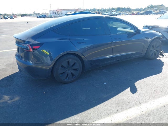 2024 TESLA MODEL 3 5YJ3E1EA6RF740947 Photo 3