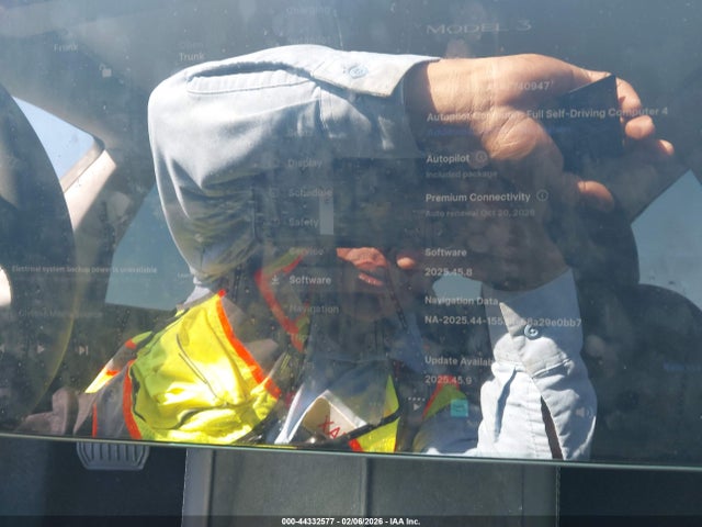 2024 TESLA MODEL 3 5YJ3E1EA6RF740947 Photo 6