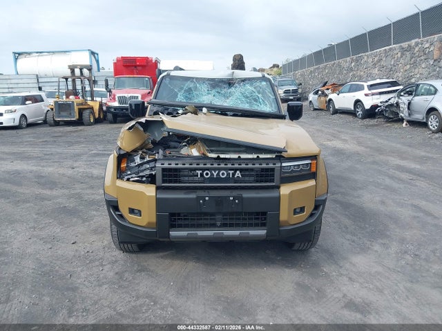 Toyota Land Cruiser 2024 JTEABFAJ5RK005233 Image 12