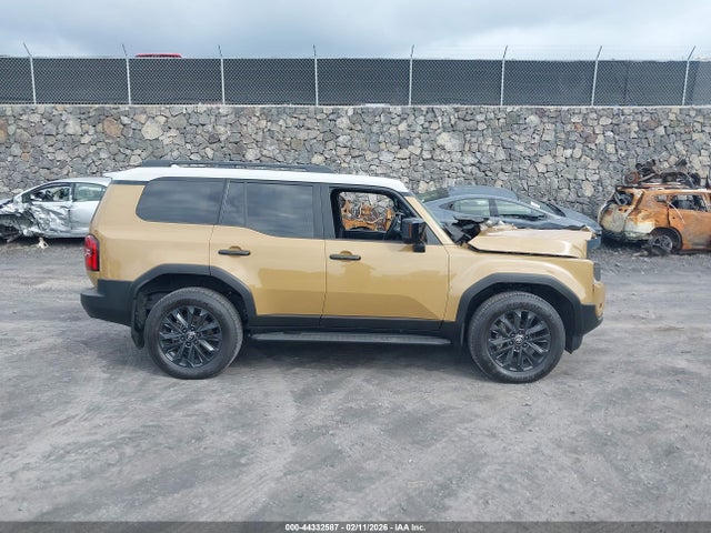 Toyota Land Cruiser 2024 JTEABFAJ5RK005233 Image 13