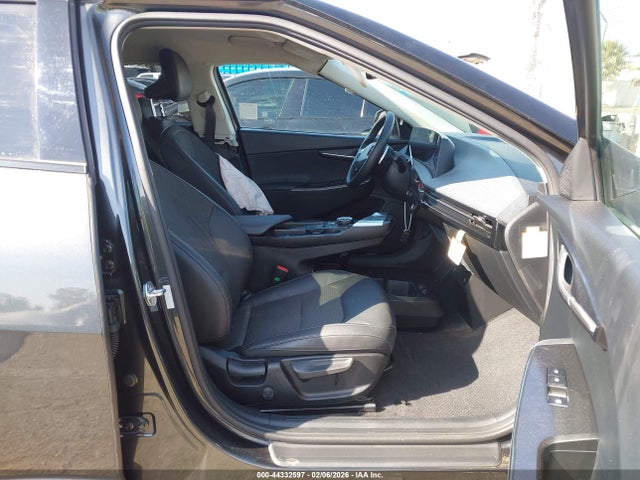 KNDC34LB6R5203323 KIA EV6 LIGHT
