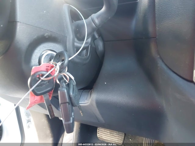 2021 CHEVROLET SILVERADO 1500 1GCPWAEF1MZ123713 Photo 10