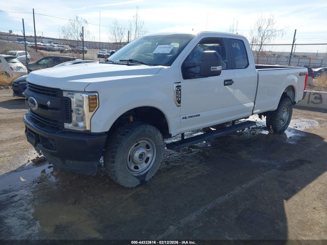 Ford F-350 Xl 2019 1FT8X3BT7KEC15095 Image 2