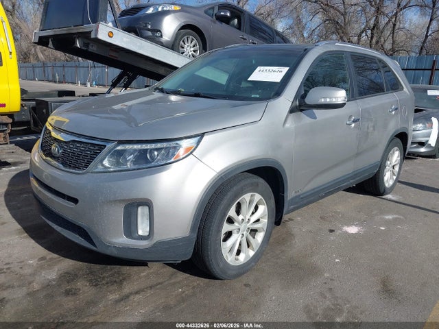 5XYKUDA77EG448009 KIA Sorento Ex V6