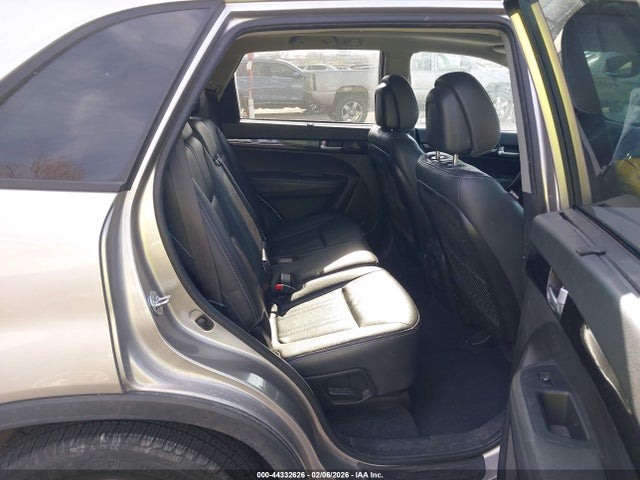 5XYKUDA77EG448009 KIA Sorento Ex V6