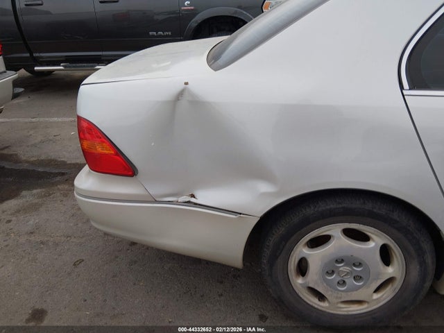 2001 Lexus Ls 430 მანქანა იყიდება აუქციონზე, vin: JTHBN30F310024504, აუქციონის ნომერი: 44332652