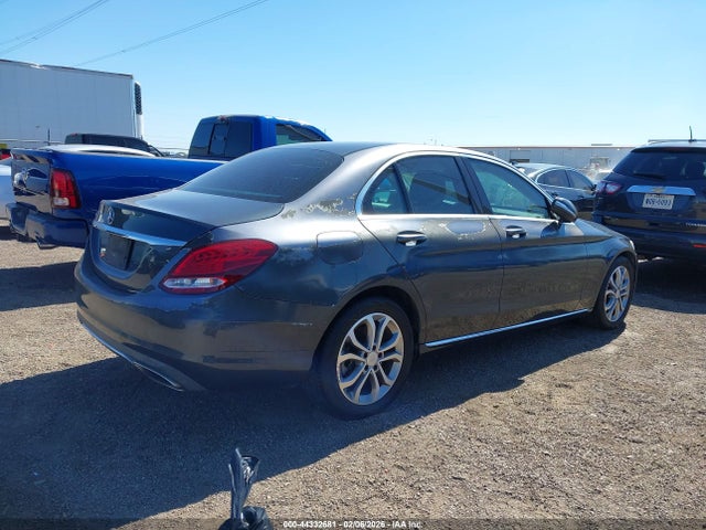 Продаж на аукціоні авто 2015 Mercedes-benz C 300 Luxury/sport, vin: 55SWF4JB9FU057595, номер лоту: 44332681