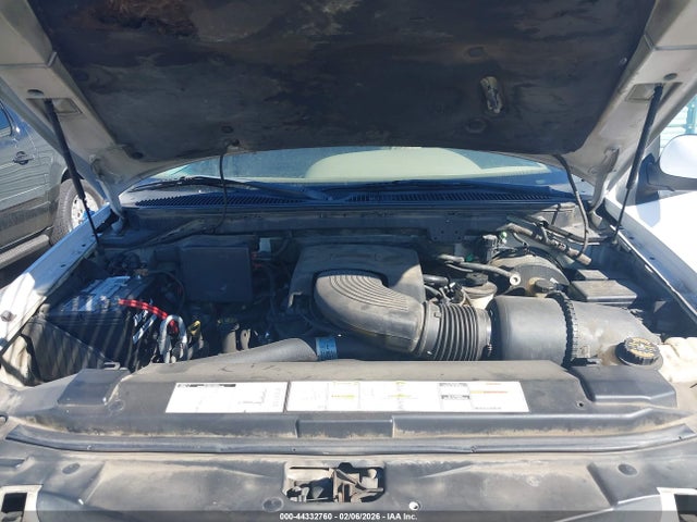1998 LINCOLN NAVIGATOR 5LMPU28L8WLJ12736 Photo 9