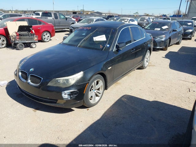 2010 BMW 528I WBANU5C59AC442092 Photo 1
