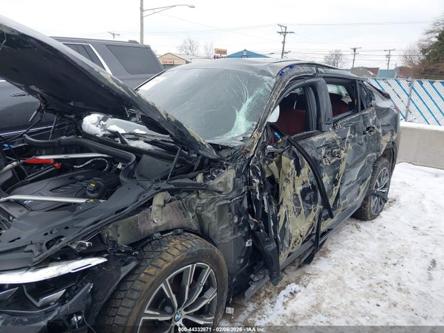 2021 BMW X6 5UXCY6C08M9E11587 Photo 5