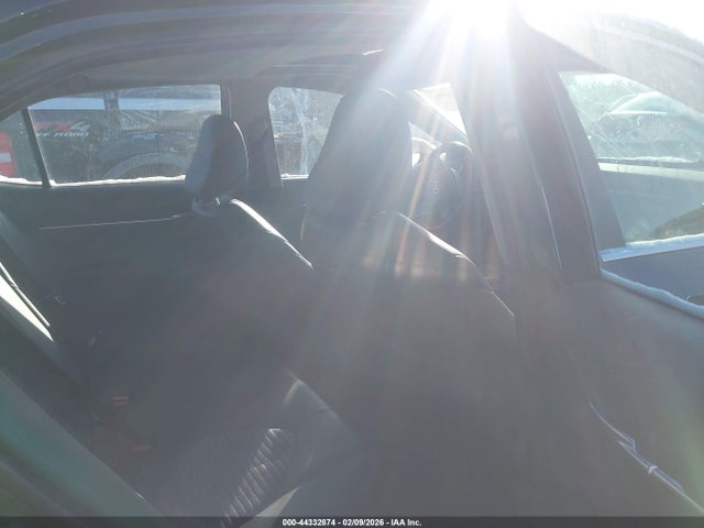 4T1T11BK2RU129681 Toyota CAMRY SE
