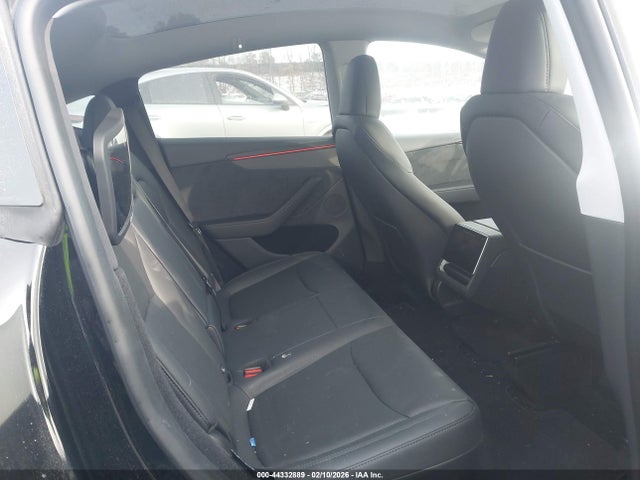 2026 TESLA MODEL Y 7SAYGDED9TF383527 Photo 7