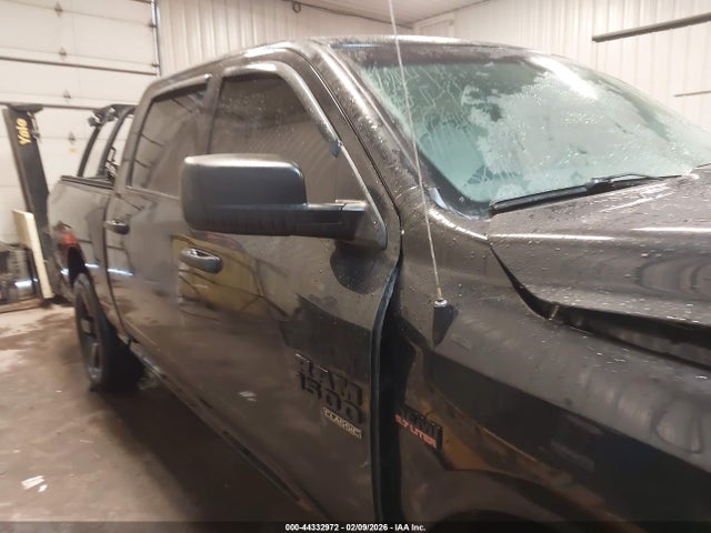 2019 Ram 1500 Classic Express  4x4 5'7 Box მანქანა იყიდება აუქციონზე, vin: 1C6RR7KTXKS531301, აუქციონის ნომერი: 44332972
