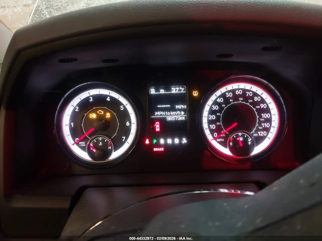 2019 Ram 1500 Classic Express  4x4 5'7 Box მანქანა იყიდება აუქციონზე, vin: 1C6RR7KTXKS531301, აუქციონის ნომერი: 44332972