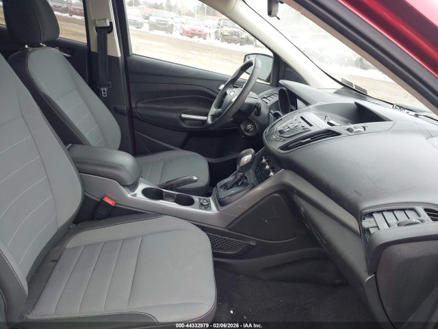 1FMCU9G94GUB10994 Ford ESCAPE SE