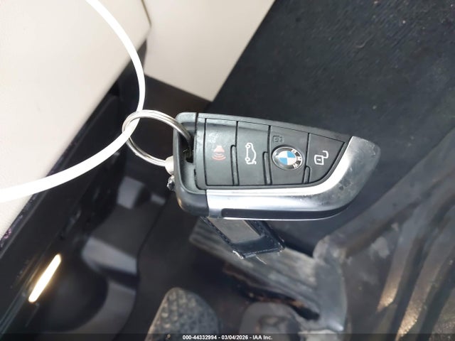 Auction sale of the 2021 Bmw 330i Xdrive, vin: 3MW5R7J02M8B58223, lot number: 44332994