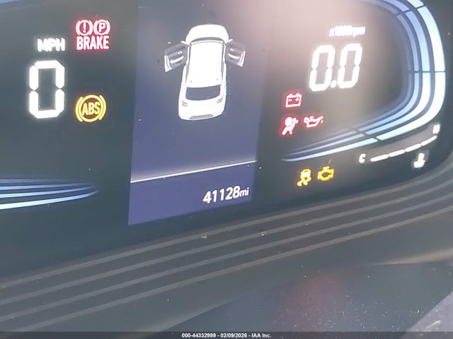 44332999 :رقم المزاد ، KMHRC8A37RU316194 vin ، 2024 Hyundai Venue Sel مزاد بيع