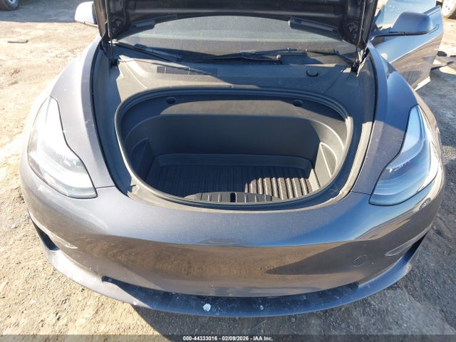 2023 TESLA MODEL 3 5YJ3E1EA6PF687972 Photo 9