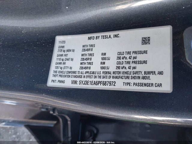 2023 TESLA MODEL 3 5YJ3E1EA6PF687972 Photo 8