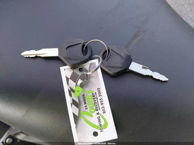 2021 YAMAHA YZFR3 MH3RH18Y4MK007383 Photo 10