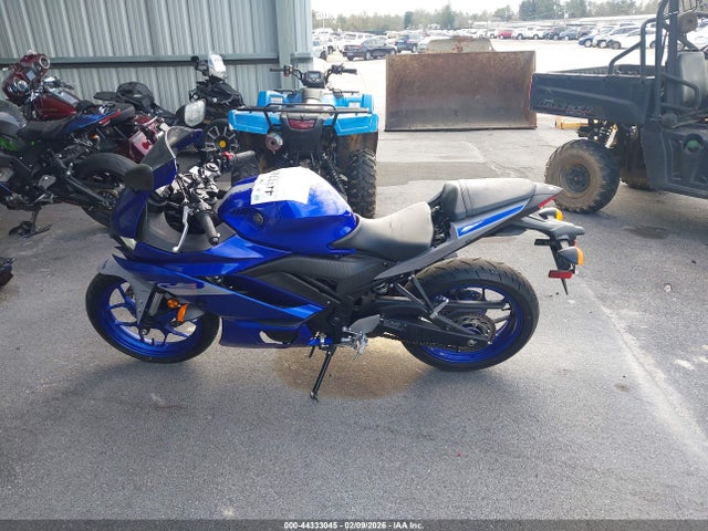 Yamaha Yzfr3 A 2021 MH3RH18Y4MK007383 Image 13
