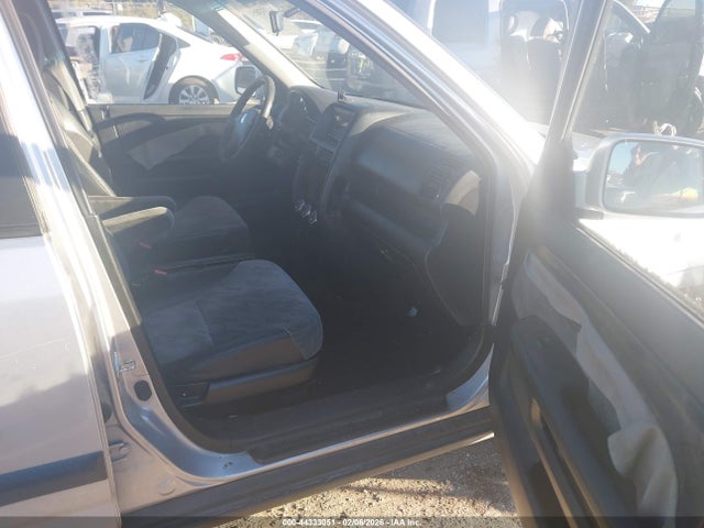 2004 HONDA CR-V JHLRD78874C004536 Photo 4