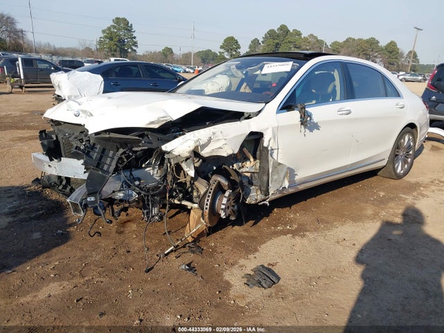 2017 MERCEDES-BENZ S 550 WDDUG8CB1HA306032 Photo 1