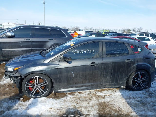 Aukcja sprzedaży 2018 Ford Focus St, vin: 1FADP3L9XJL247265, numer aukcji: 44333093