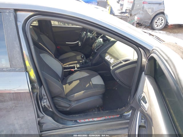 Aukcja sprzedaży 2018 Ford Focus St, vin: 1FADP3L9XJL247265, numer aukcji: 44333093