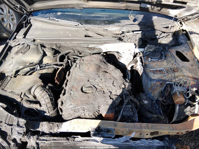 2012 Audi A4 2.0t Premium მანქანა იყიდება აუქციონზე, vin: WAUFFAFL9CA119662, აუქციონის ნომერი: 44333100
