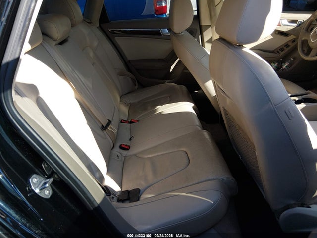 2012 Audi A4 2.0t Premium მანქანა იყიდება აუქციონზე, vin: WAUFFAFL9CA119662, აუქციონის ნომერი: 44333100