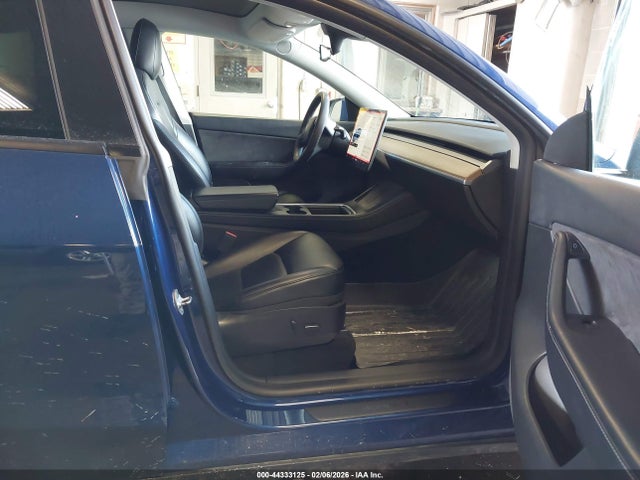 2022 TESLA MODEL Y 7SAYGDEE4NF447310 Photo 4