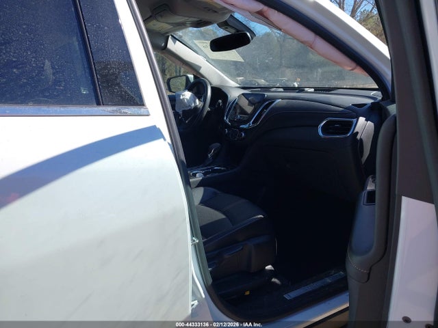 2022 Chevrolet Equinox Fwd Premier მანქანა იყიდება აუქციონზე, vin: 3GNAXNEVXNS218617, აუქციონის ნომერი: 44333136