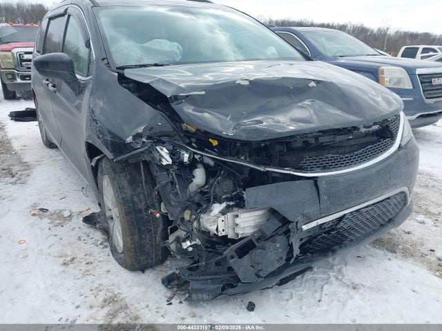 2018 CHRYSLER PACIFICA 2C4RC1EG2JR292669 Photo 5