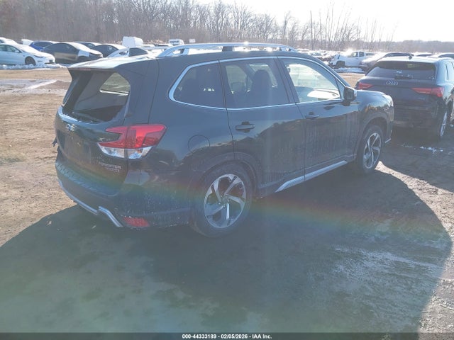 2023 SUBARU FORESTER JF2SKARC5PH545906 Photo 3